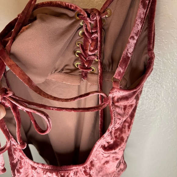 Pink Velvet Bodysuit - Picture 8 of 9